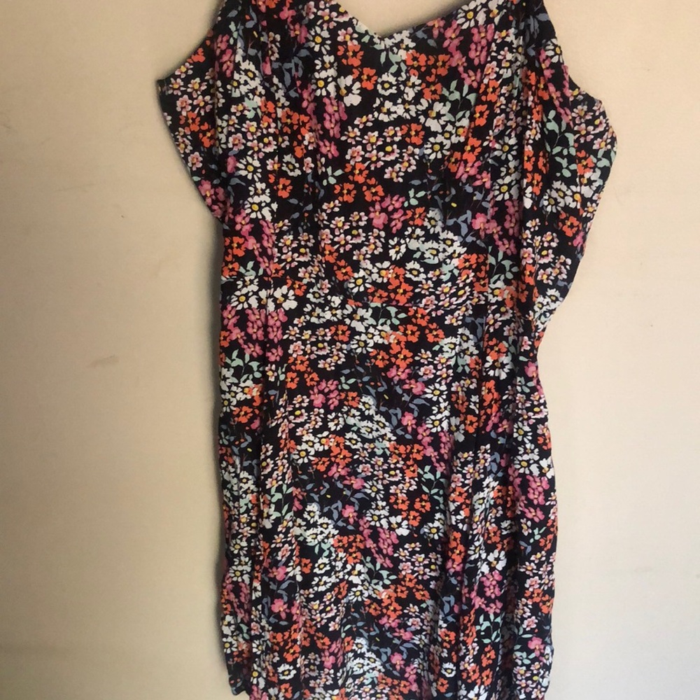 Kalvin Klein size M multi color